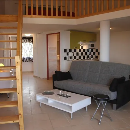Le Domaine De Manon Apart-hotel Signes