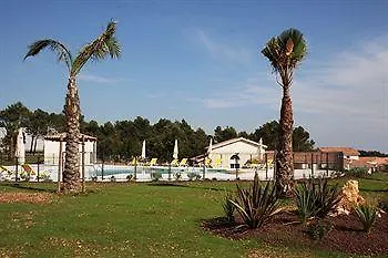 Le Domaine De Manon Apart-hotel Signes