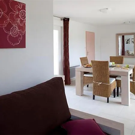 Le Domaine De Manon Apart-hotel Signes