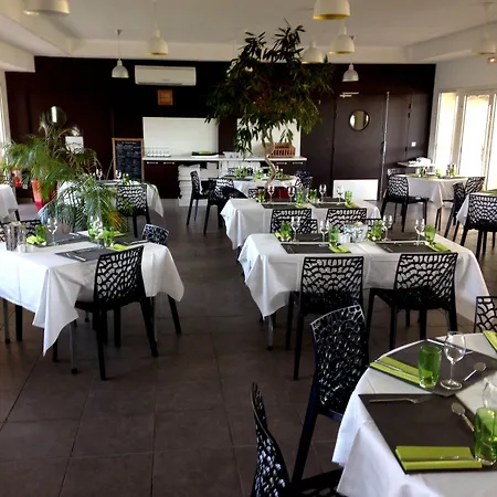 Le Domaine De Manon Aparthotel Signes