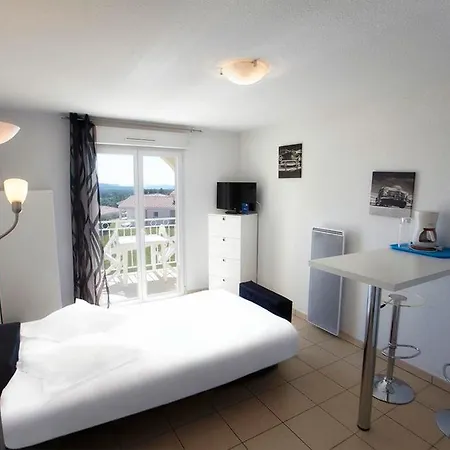 Le Domaine De Manon Aparthotel