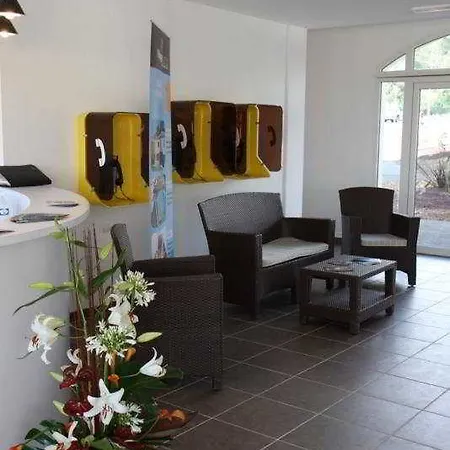 Le Domaine De Manon Aparthotel 3*